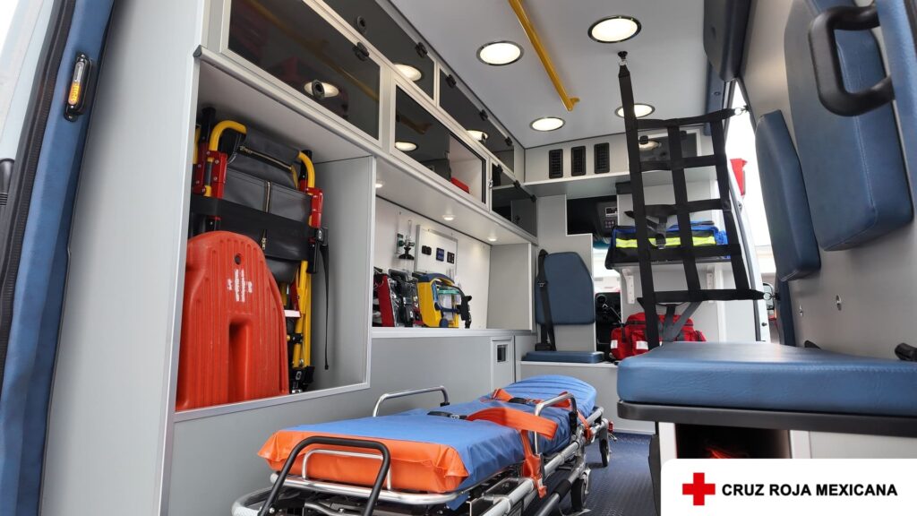 Ambulancias con soporte avanzado para Cruz Roja Mexicana.